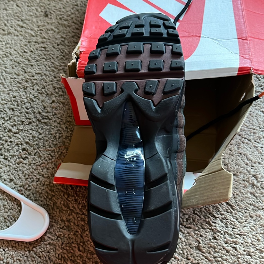 Mens 712 Airman Brand New Never Been Worn